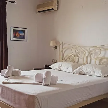 Hotel Esperides 3*