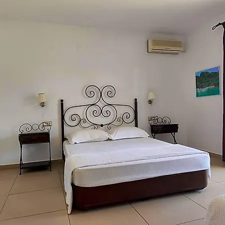 Otel Esperides