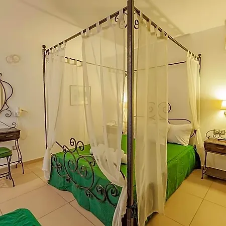 Esperides Otel 3*